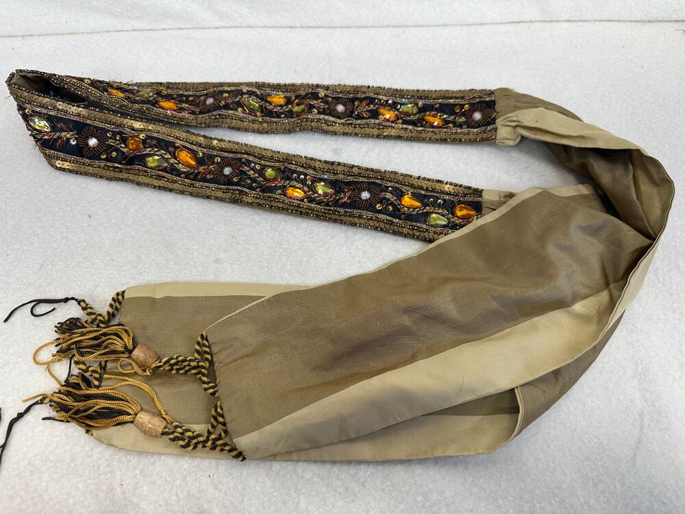 Ibisco Vintage Belt Pavel Sash Silk Beaded Embroidered Sequins SZ Small